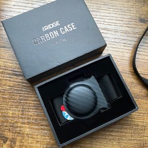 The ridge carbon case for AirTag